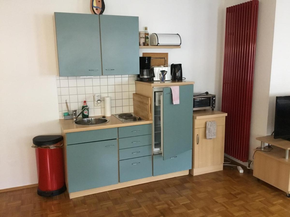 Apartmenthaus Zentrum Komfort Apartments Mit Minikuchen Verschiedener Grossen Кассель Экстерьер фото