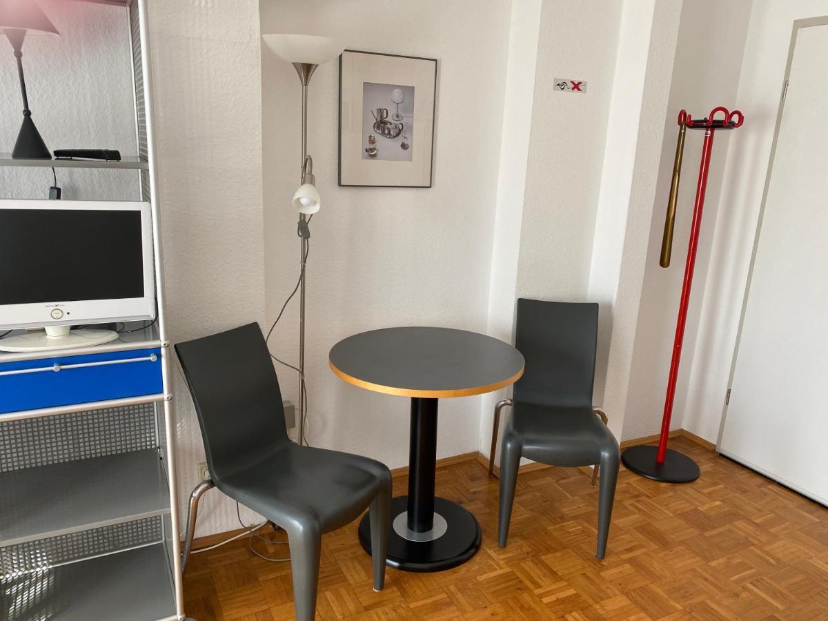 Apartmenthaus Zentrum Komfort Apartments Mit Minikuchen Verschiedener Grossen Кассель Экстерьер фото