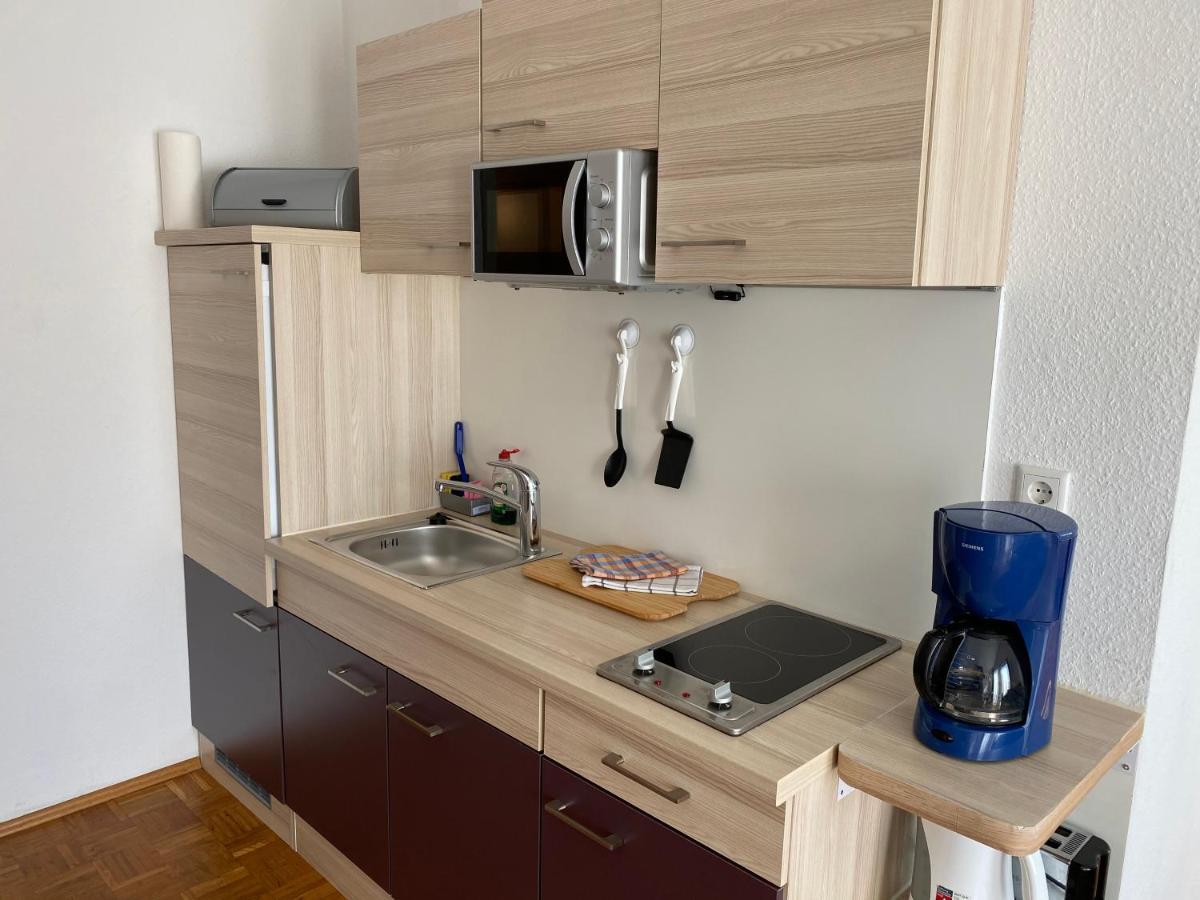 Apartmenthaus Zentrum Komfort Apartments Mit Minikuchen Verschiedener Grossen Кассель Экстерьер фото