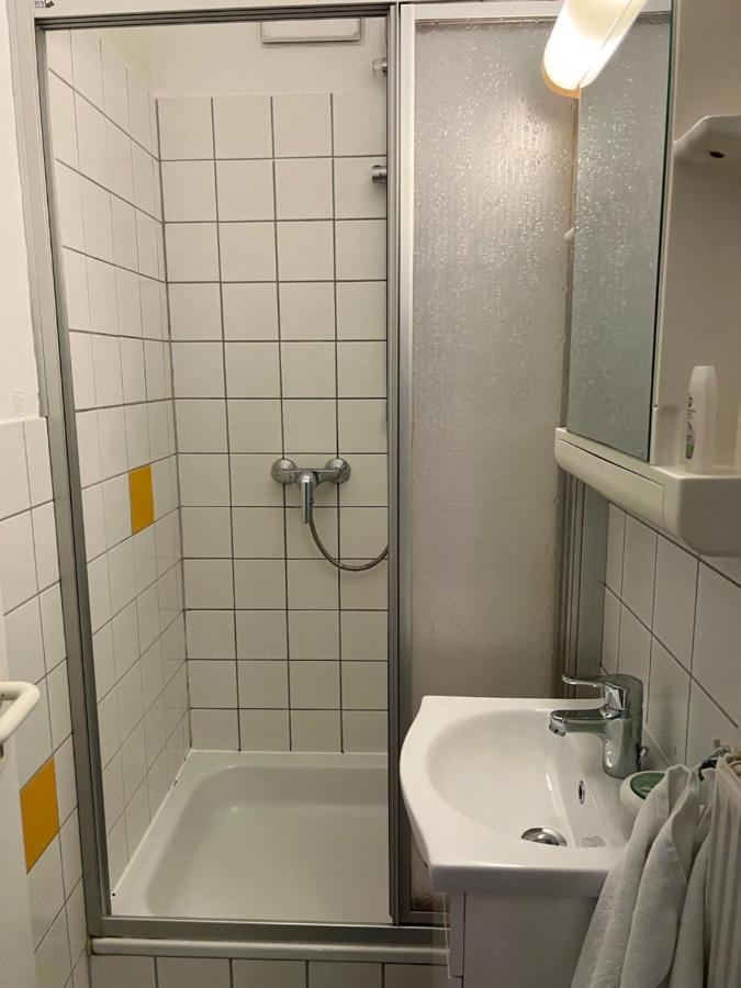 Apartmenthaus Zentrum Komfort Apartments Mit Minikuchen Verschiedener Grossen Кассель Экстерьер фото