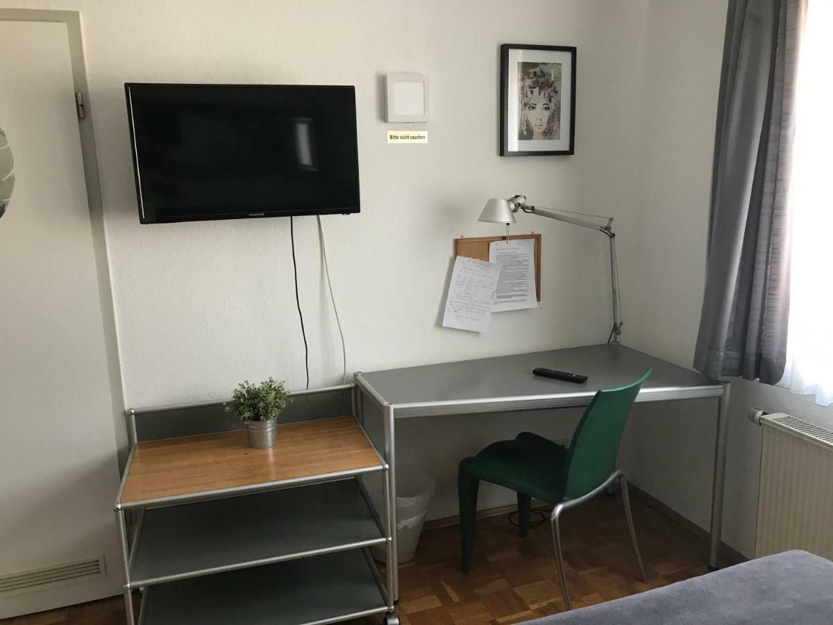 Apartmenthaus Zentrum Komfort Apartments Mit Minikuchen Verschiedener Grossen Кассель Экстерьер фото