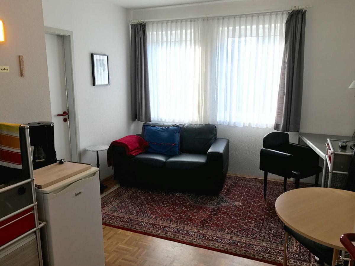 Apartmenthaus Zentrum Komfort Apartments Mit Minikuchen Verschiedener Grossen Кассель Экстерьер фото