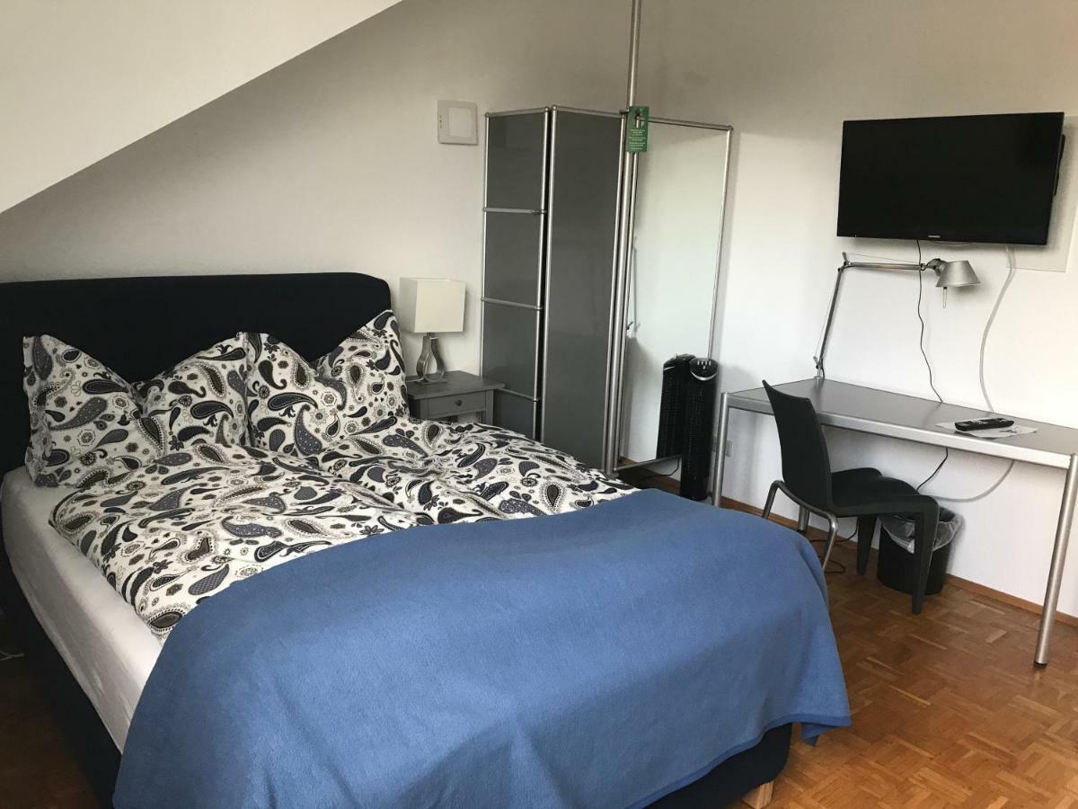 Apartmenthaus Zentrum Komfort Apartments Mit Minikuchen Verschiedener Grossen Кассель Экстерьер фото