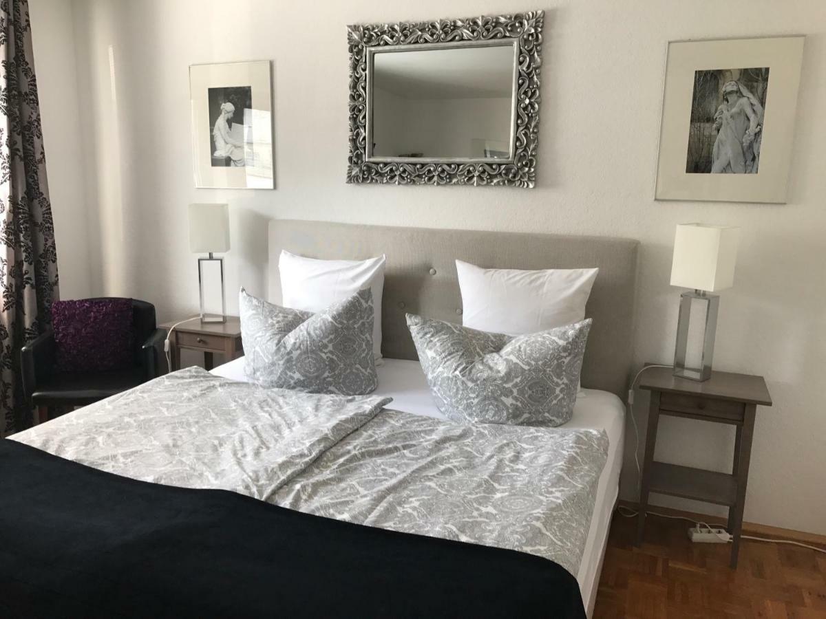 Apartmenthaus Zentrum Komfort Apartments Mit Minikuchen Verschiedener Grossen Кассель Экстерьер фото
