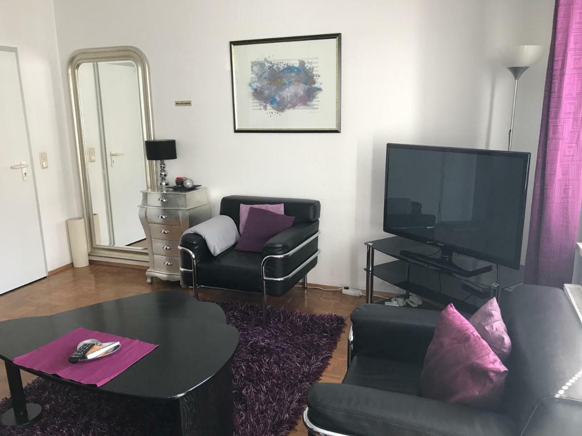 Apartmenthaus Zentrum Komfort Apartments Mit Minikuchen Verschiedener Grossen Кассель Экстерьер фото